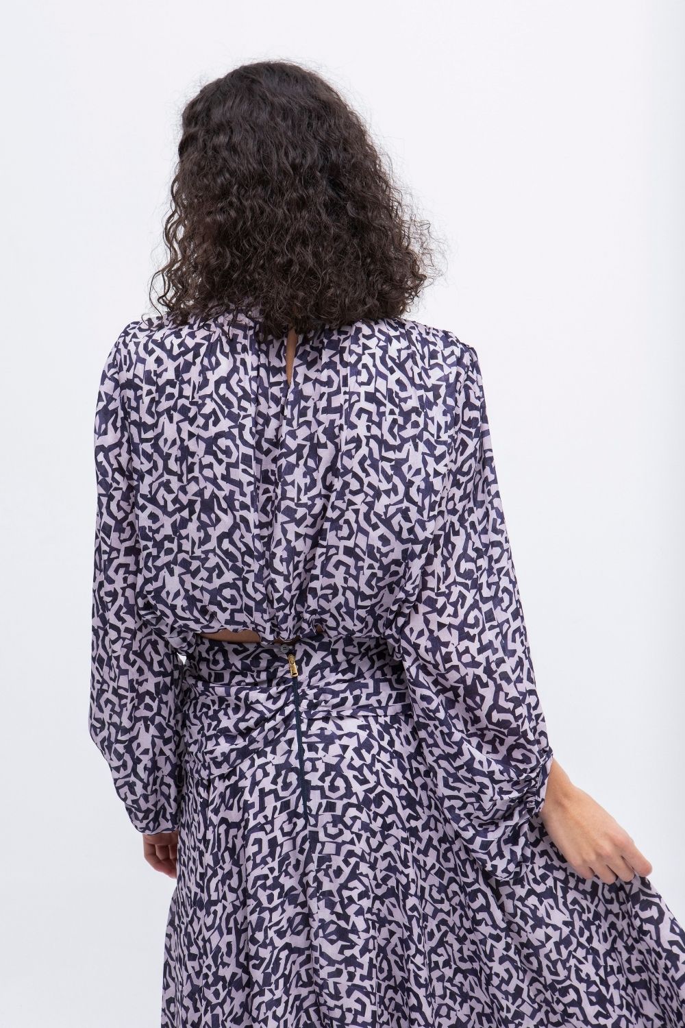 BLUSA ABULLONADA LOTUS