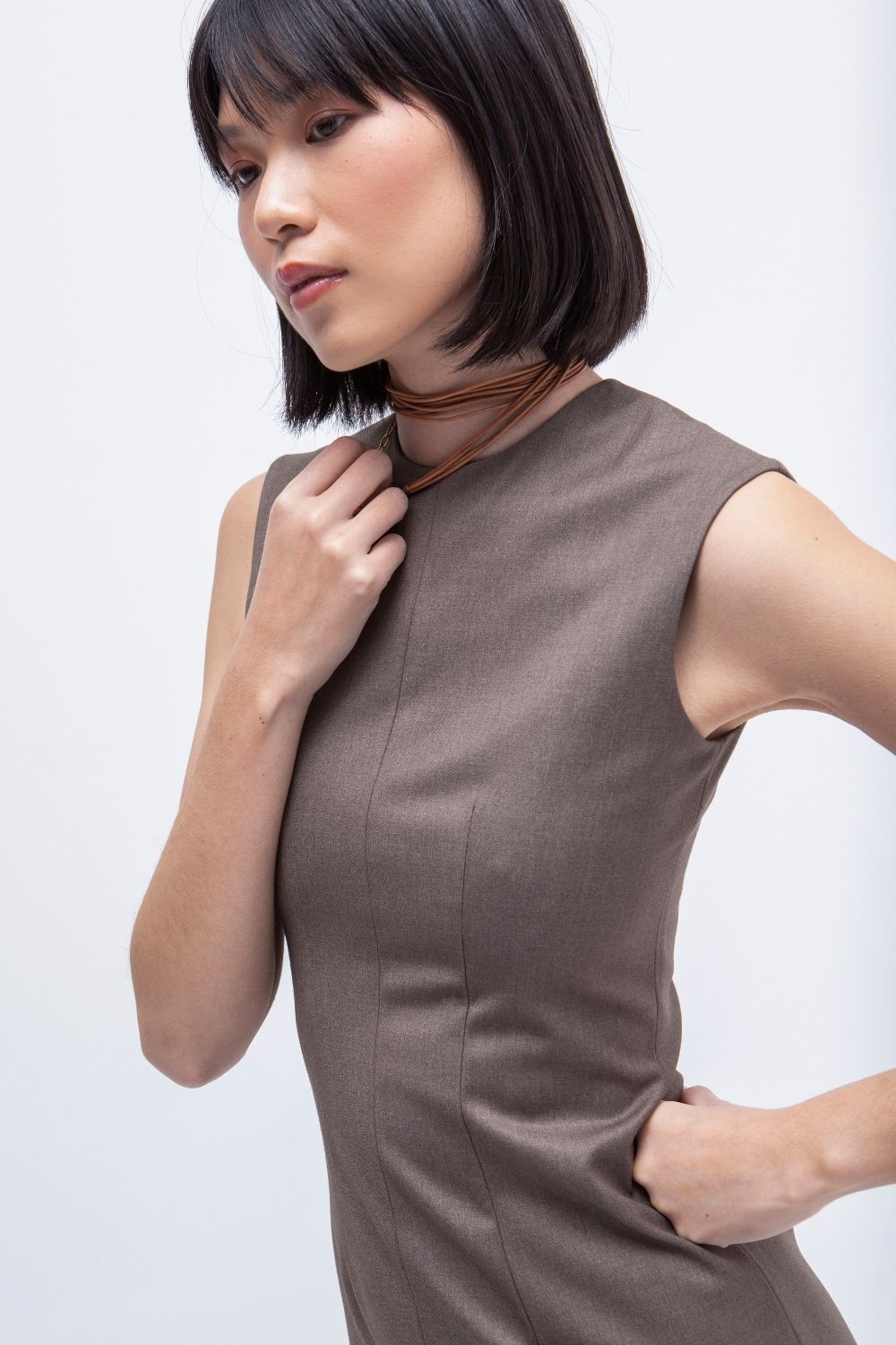 VESTIDO MIDI VANZ BROWN