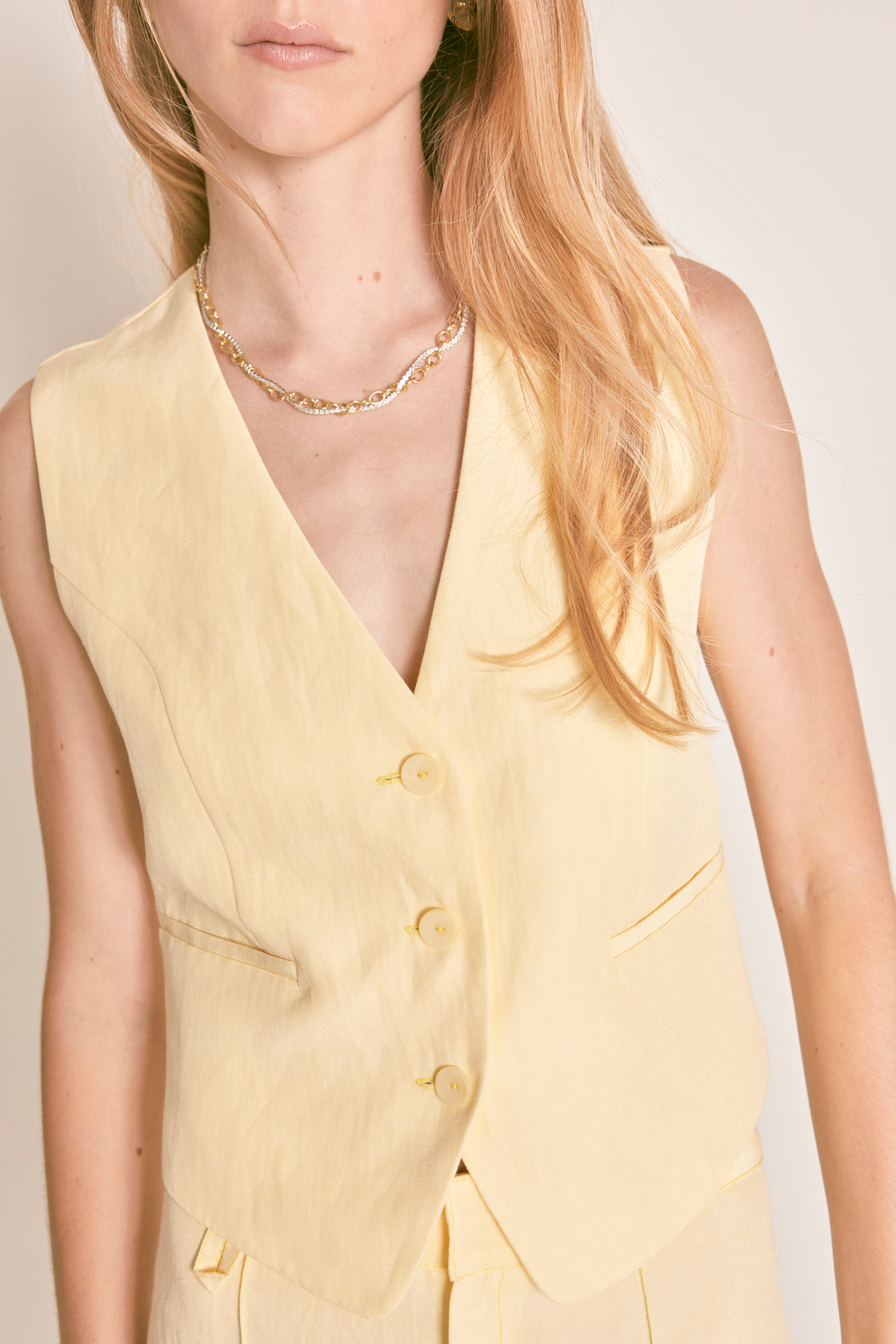 CHALECO VALIERO VAINILLA