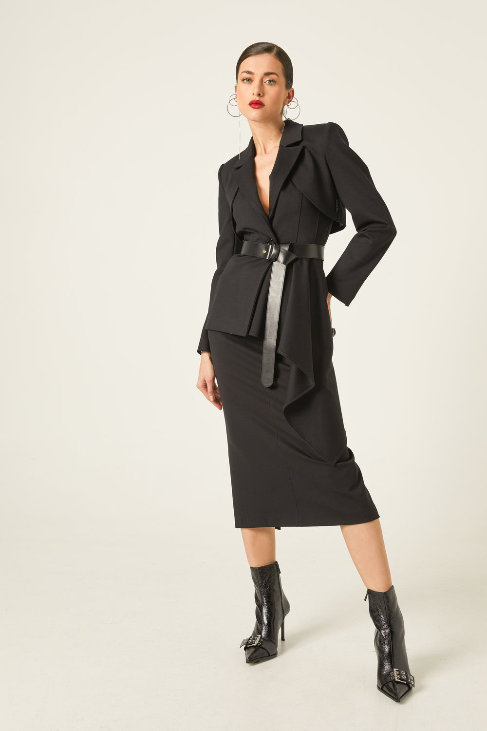 Blazer Asimetrica Noote Negro