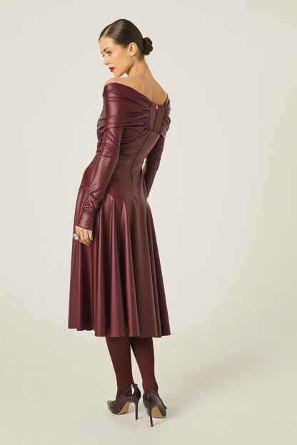 Vestido Midi Shell Encerado Lycra Burdeos